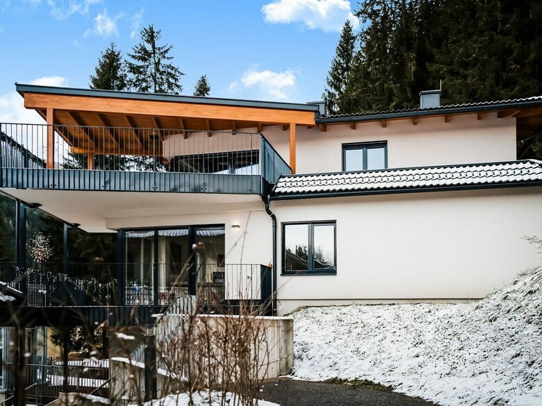 Villa Comfortable Penthouse With Lift In Bad Kleinkirchheim