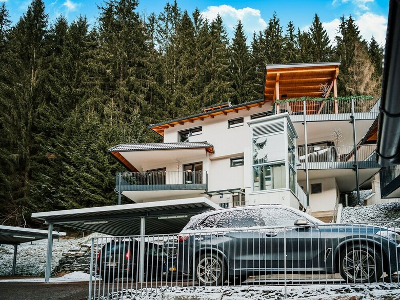 Villa Comfortable Penthouse With Lift In Bad Kleinkirchheim