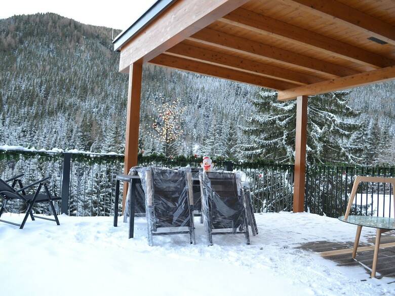 Villa Comfortable Penthouse With Lift In Bad Kleinkirchheim