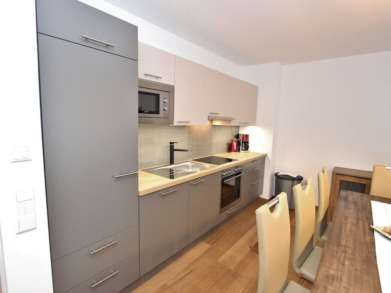 Cozy Apartment In Neukirchen Am Gro�venediger With Sauna