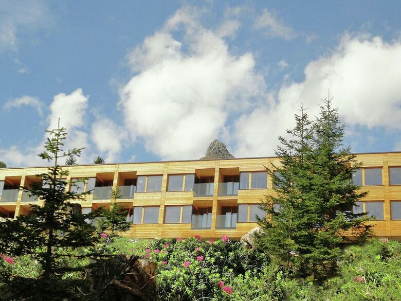 Welcoming Apartment With Infrared Sauna, Terrace, Garage