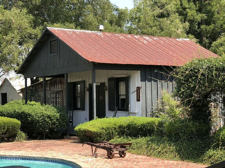 Bed & Breakfast Loyd Hall Plantation