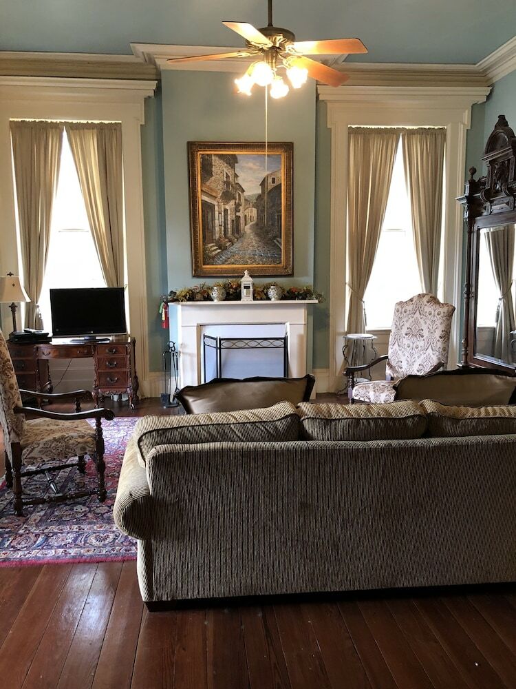 Bed & Breakfast Loyd Hall Plantation