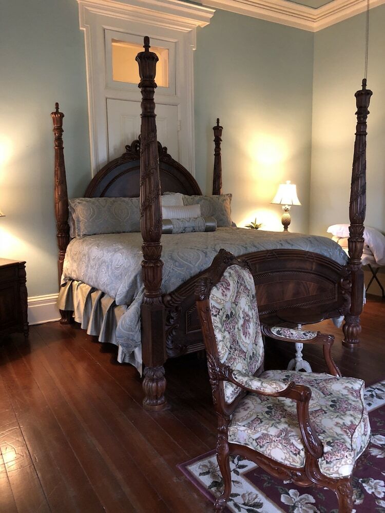 Bed & Breakfast Loyd Hall Plantation
