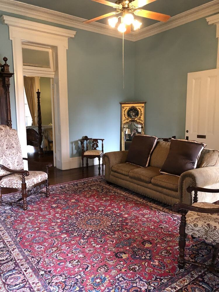 Bed & Breakfast Loyd Hall Plantation