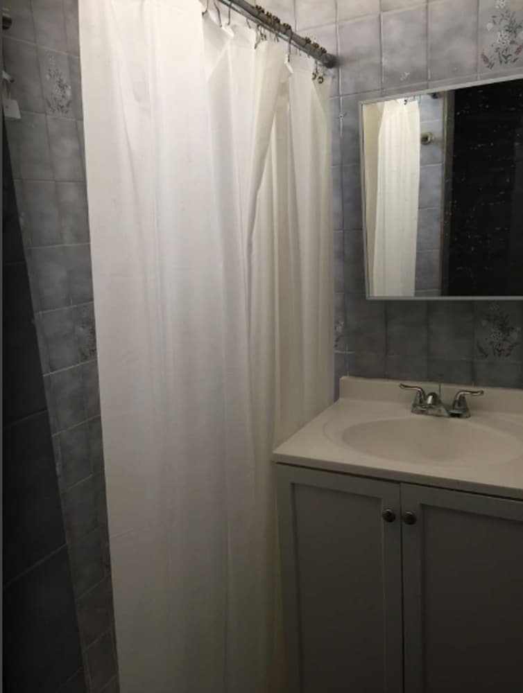 Hotel Great Savannah Inc