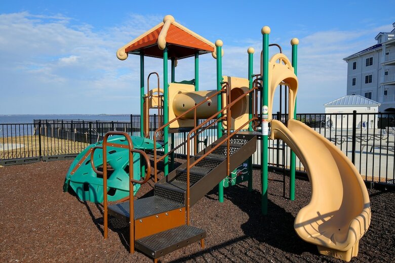 Waterside Resort By Capital Vacations