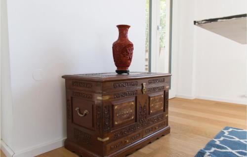 Three-bedroom Apartment In Koper