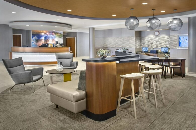 Hotel Springhill Suites By Marriott Long Island Brookhaven