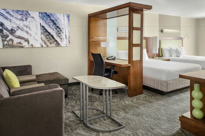Hotel Springhill Suites By Marriott Long Island Brookhaven