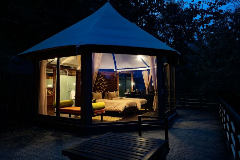 Apartamento The Pavilions Himalayas Lake View