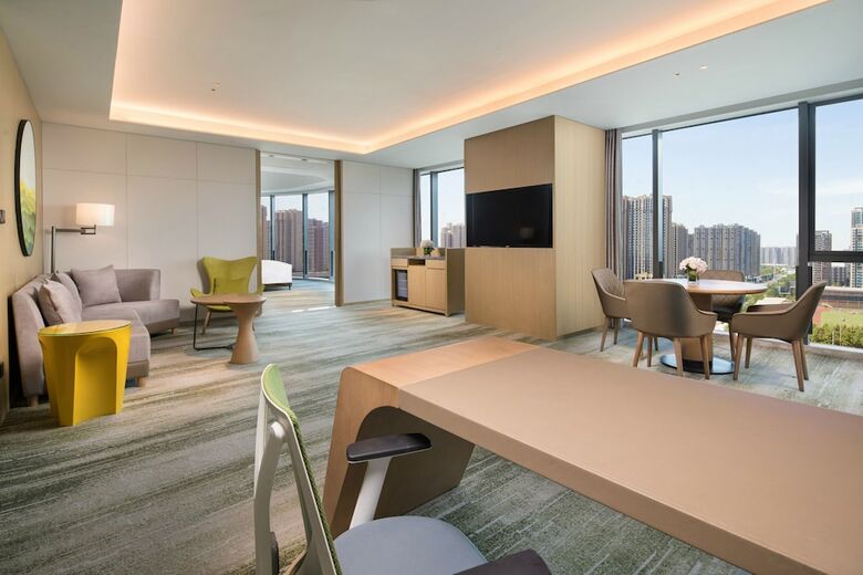 Hotel Holiday Inn Zhengzhou Riverside
