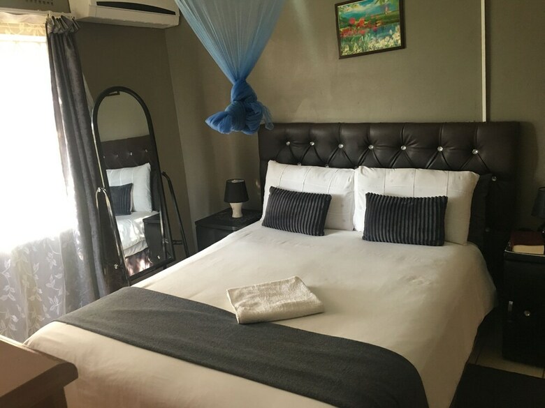 Hotel Kutse Guesthouse