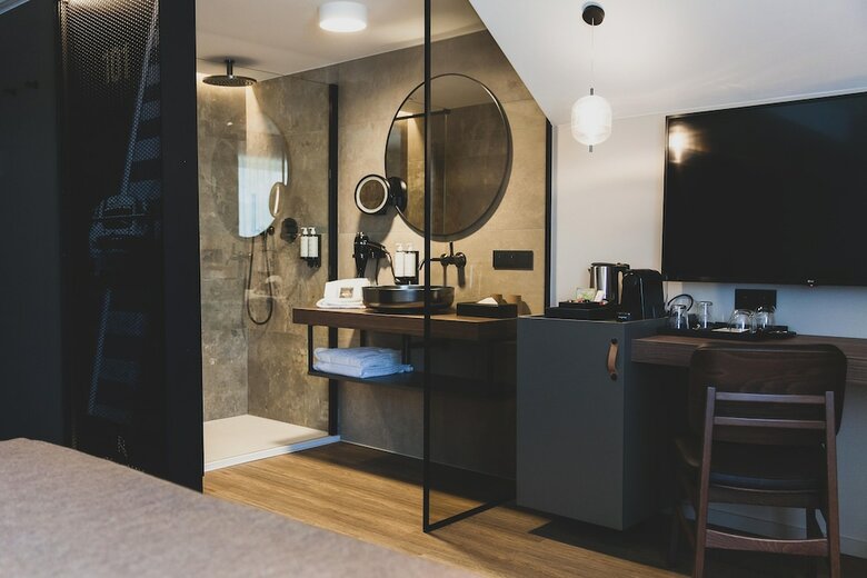 Hotel Hostellerie Le Roannay