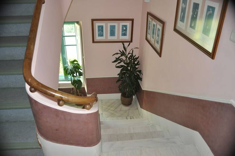 Hostal Albergue Tur�stico Alvarella