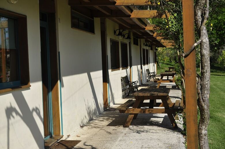 Hostal Albergue Tur�stico Alvarella