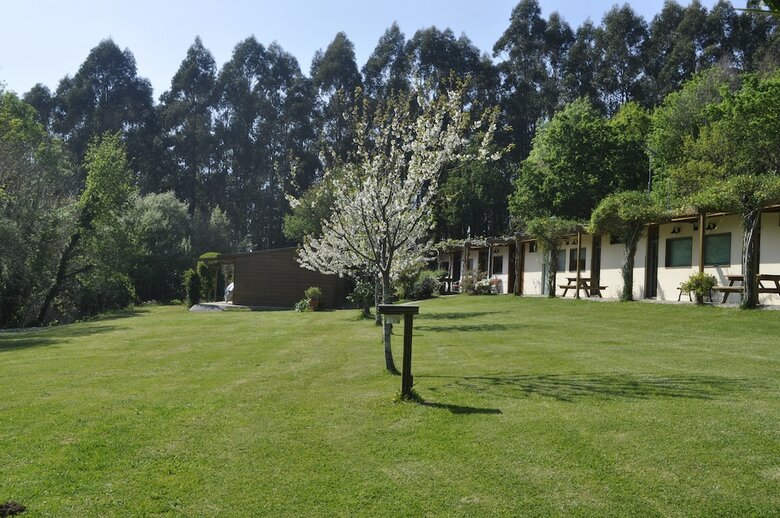 Hostal Albergue Tur�stico Alvarella