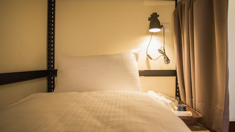 Hostal Douzi Home Hotel-nearby Metro - Hostel