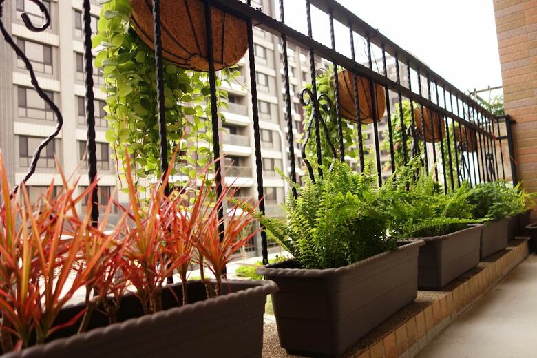 Hostal Douzi Home Hotel-nearby Metro - Hostel