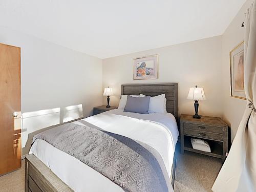 Group Getaways Holiday Home 4030