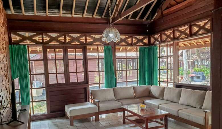 Bed & Breakfast Mutiara Carita Cottages