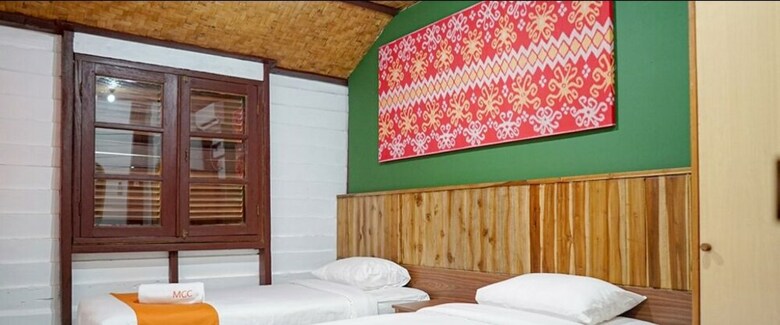 Bed & Breakfast Mutiara Carita Cottages
