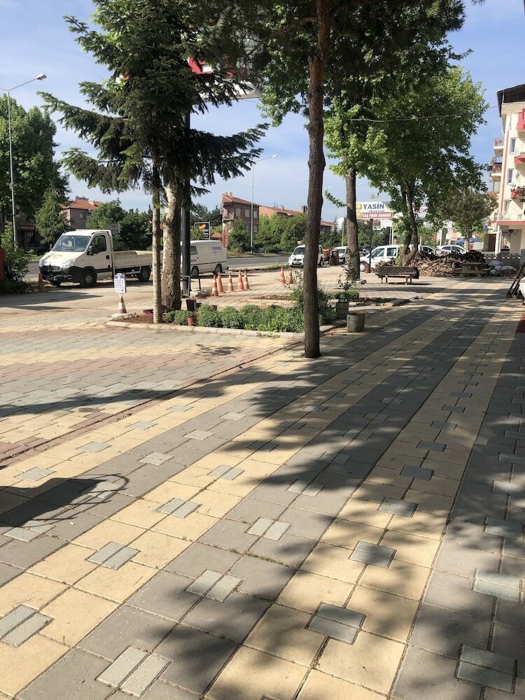 Hotel Banaz Eren Otel