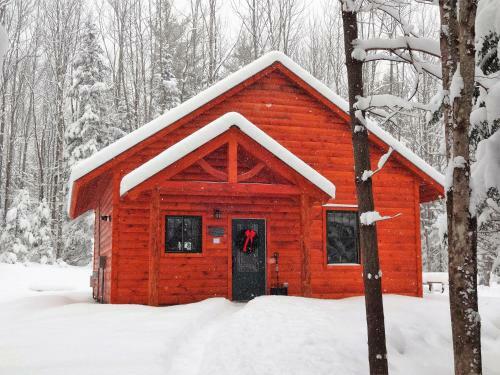 Lodge Robert Frost Mountain Cabins