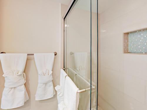 Apartamento 6300 Padre Blvd Condo Unit 877
