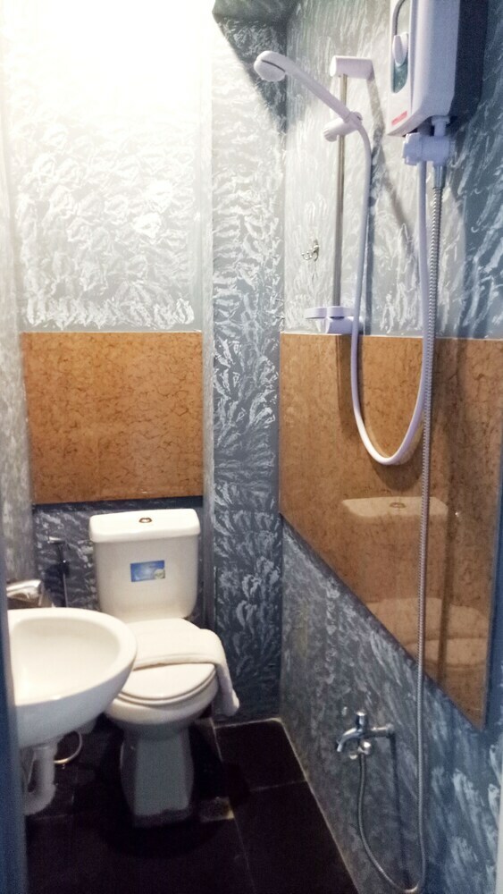 Hotel Grand Peninsula Suites
