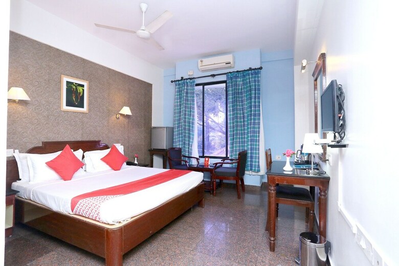 Hotel Oyo 22875 Deliza Residency