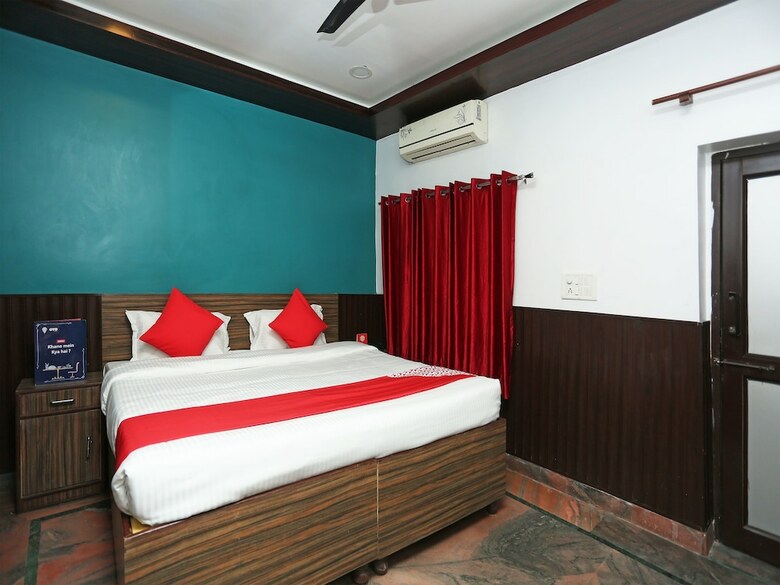 Hotel Oyo 16116 Ashoka