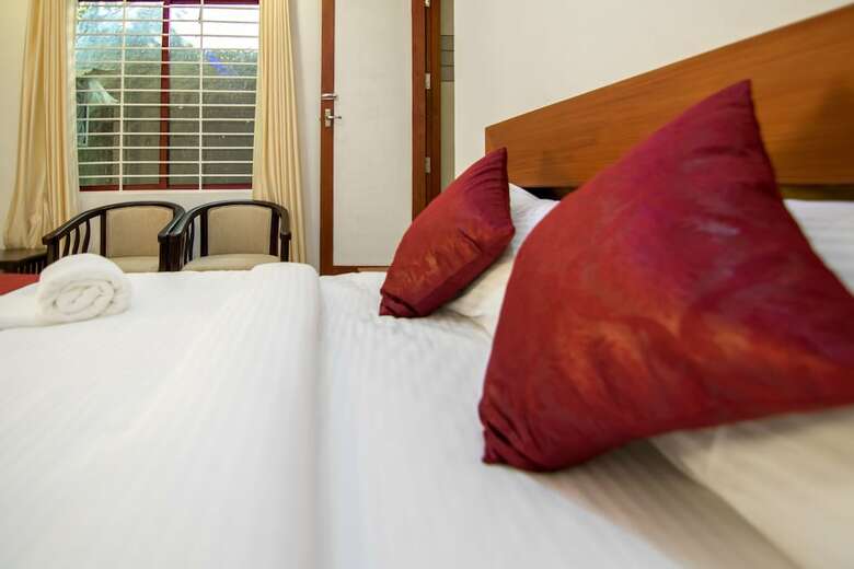 Hotel Edakkal Village Resort