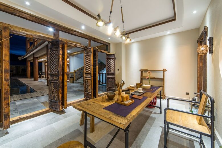 Hotel Puer Xiangtu Story Manor