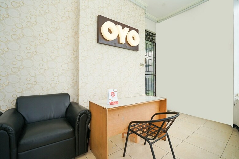 Hostal Oyo 511 Grace Residence