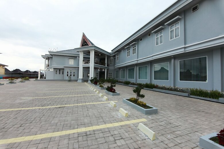 Capital O 540 Esther Hotel