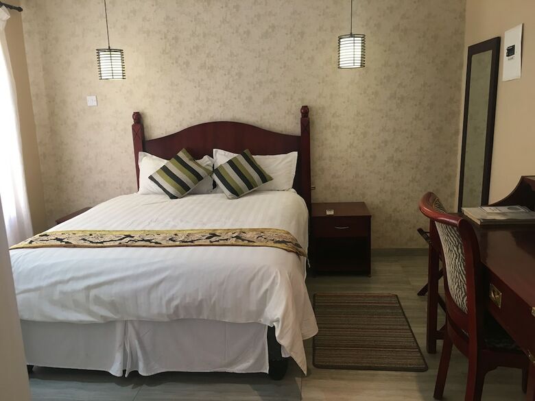 Posada Shumba Lodge