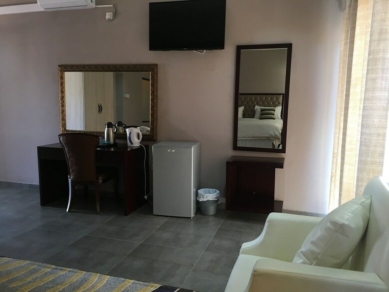 Posada Shumba Lodge