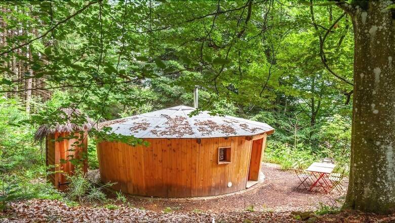 Bed & Breakfast Cabanes Et Yourtes de La Vall�e de L'ance