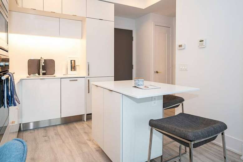 Apartamentos Modern 1 Bedroom Condo With Cn Tower Views