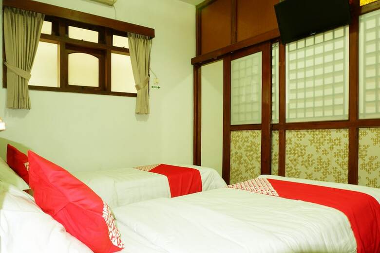 Oyo 517 Hotel Arjuna Lawang