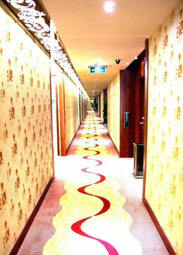 Xiangqing Business Hotel