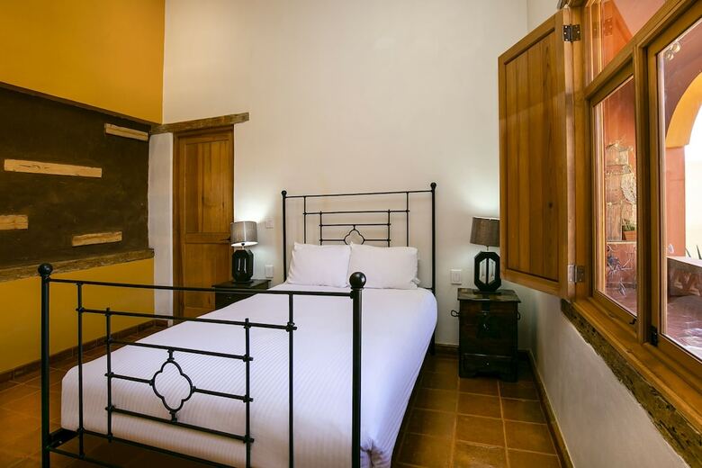 Collection O Hotel Santa Martha