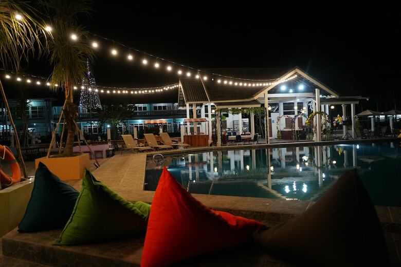 Ilaya Hotel And Resort