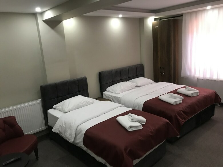 Apartamento Cnr Otelcilik