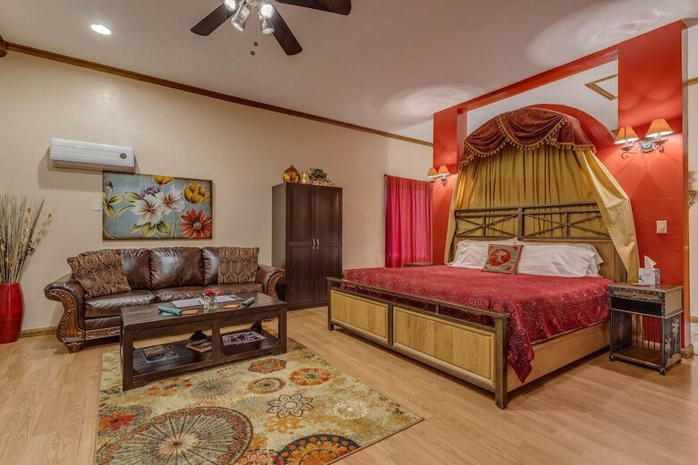 The Whispering Pines Inn Bed & Breakfast