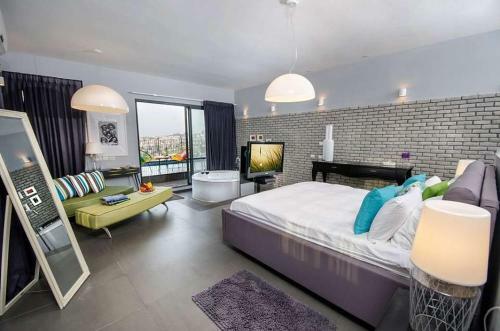Lodge The Fifties Suites