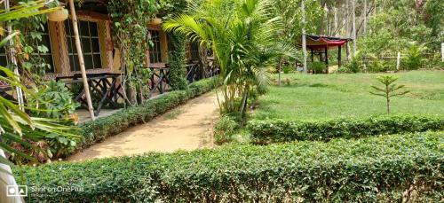 Hotel Roshnai Village Resort