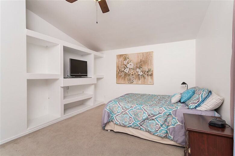 Montebello 5 Bedroom By Casago