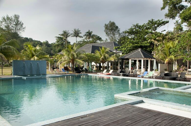 Hotel Sari Pacifica Resort & Spa Sibu Island